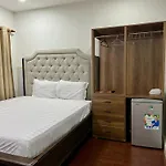 Mini Hotel 1Br In D1-Park View,Near Buivien Street