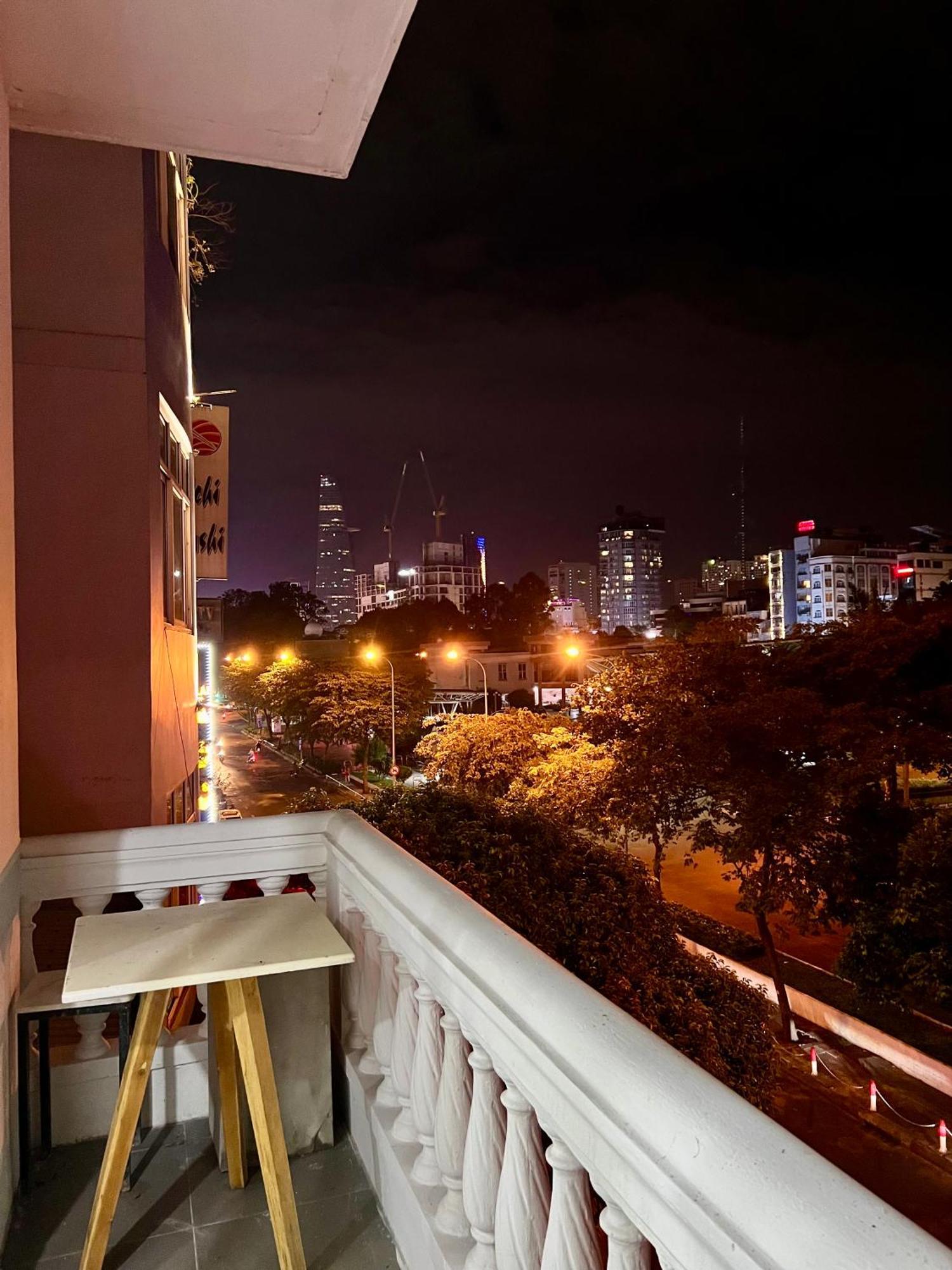 Khách sạn Mini 1br In D1-park View,near Buivien Street TP. Hồ Chí Minh